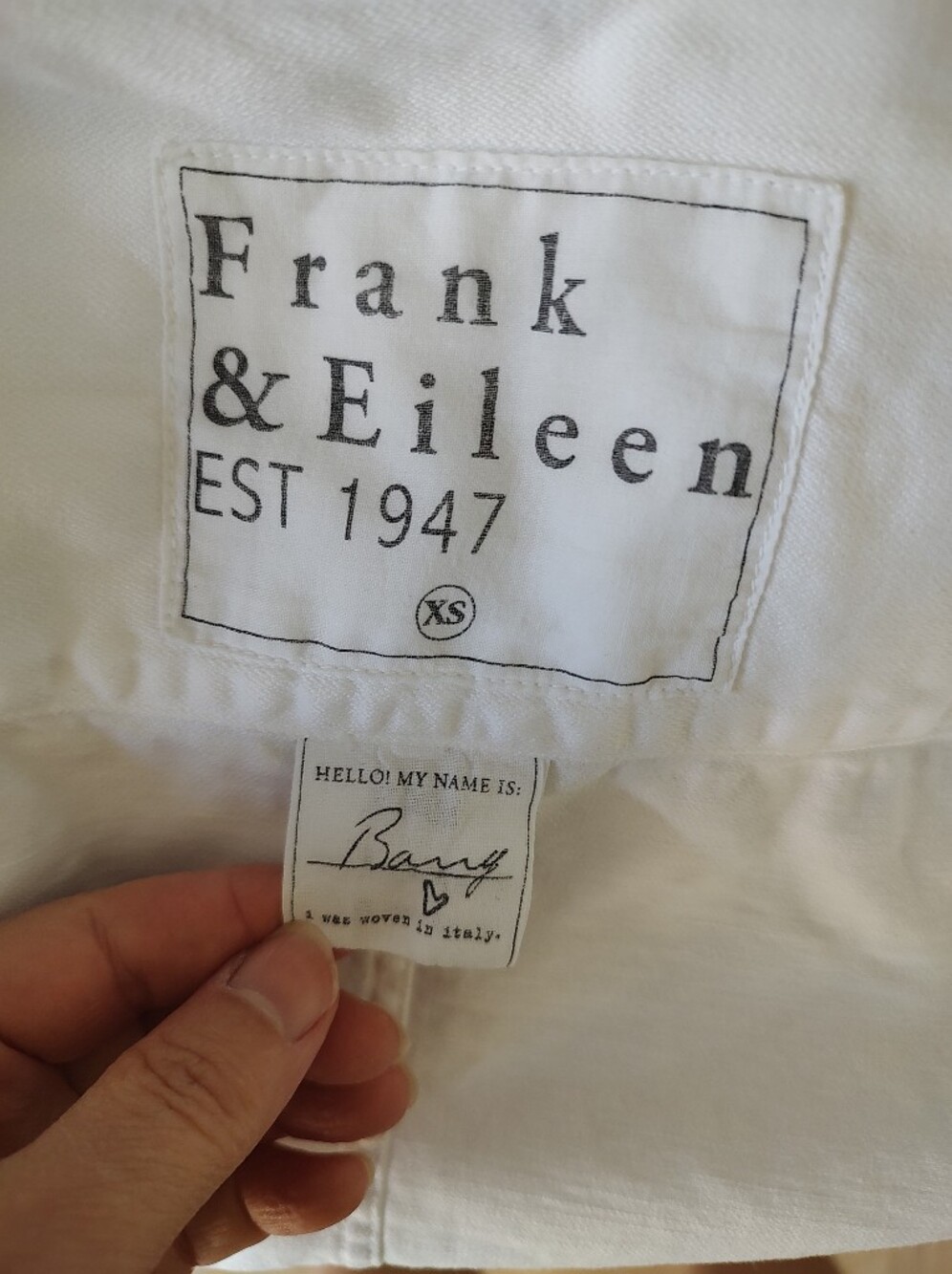 Frank & Eileen BARRY Distressed Button-Up Shirt White ALTERED - Picture 6 of 14